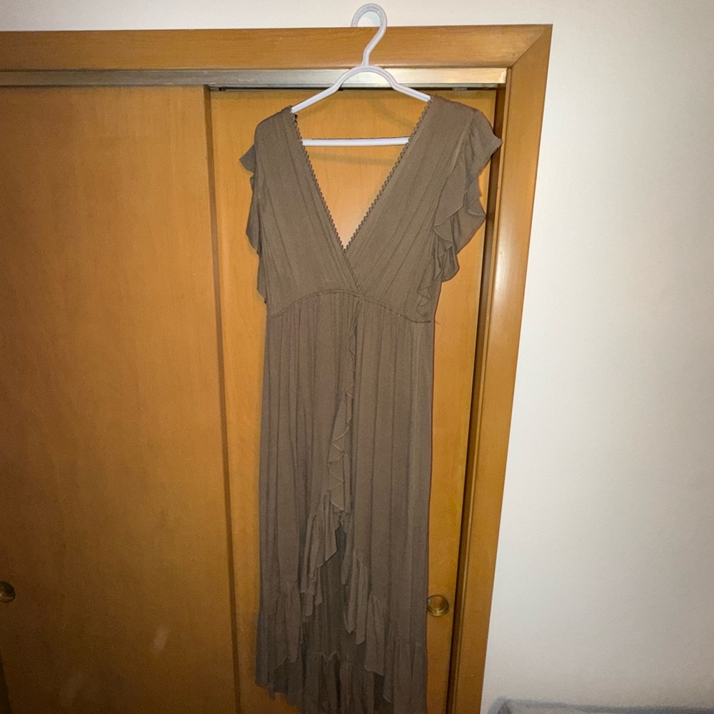 Mustard Seed Brown Ruffle V-Neck Maxi Dress